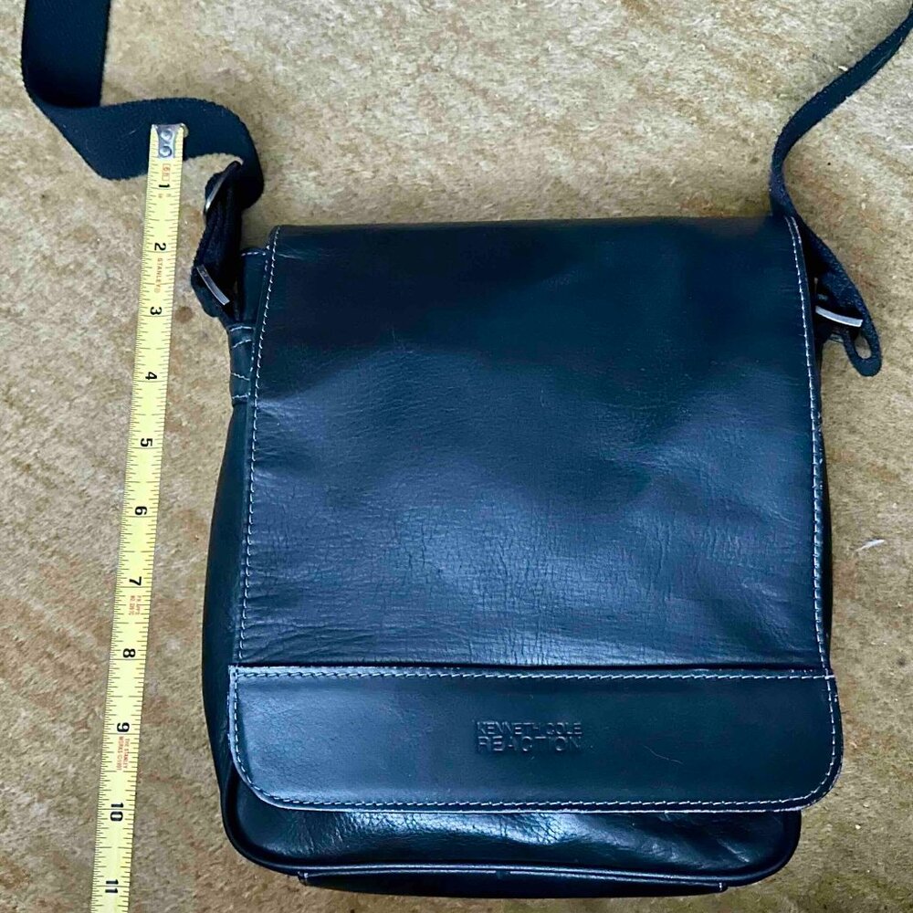 Kenneth Cole Reaction Ipad Tech Mens Messenger Leather Bag Black Unisex EUC